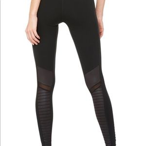 Alo Yoga High Waist Motto Legging